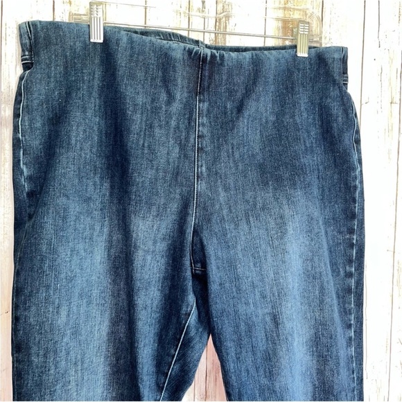 Soft Surroundings Ultimate Denim Pull On Skinny Jeans - Picture 4 of 6